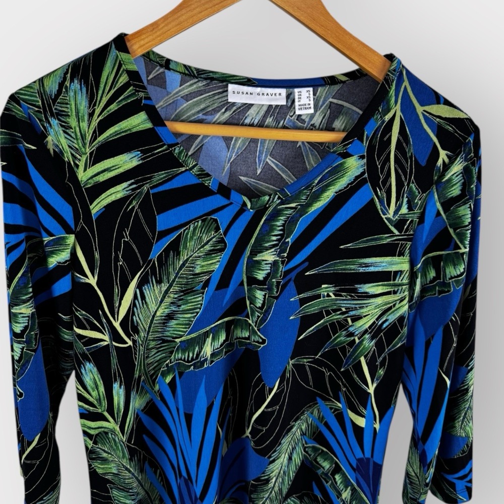 Susan Graver Liquid Knit Popover Top Vibrant Tropical Palm 3/4 Sleeves Size XS - Picture 2 of 12
